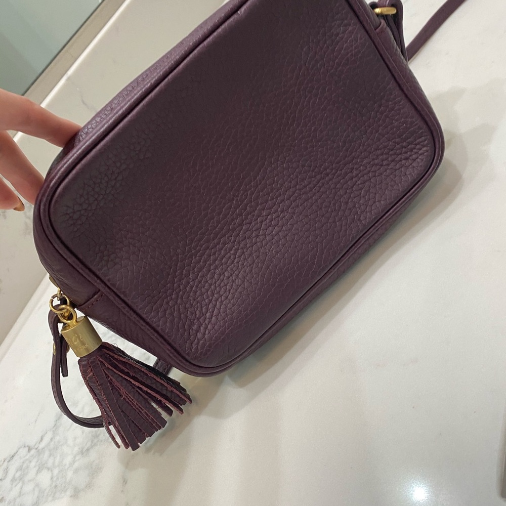 GIGI crossbody bag